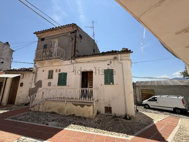 Casa in vendita a Catignano, Abruzzo