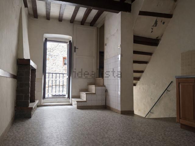 Casa in vendita a Acquasparta, Umbria