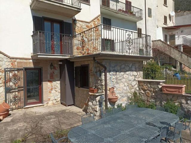 Casa in vendita a San Vincenzo Valle, Abruzzo