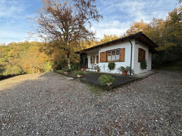 Casa in vendita a Magione, Umbria