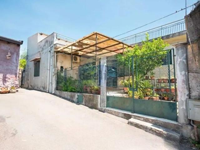 Casa in vendita a Aci Bonaccorsi, Sicilia