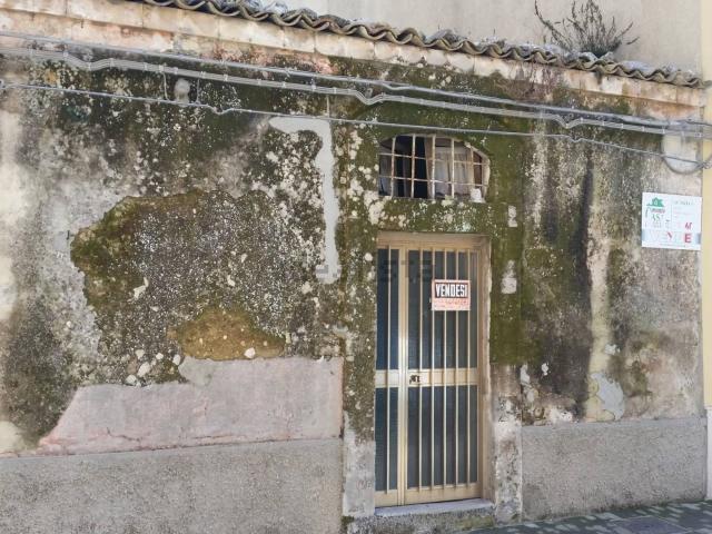 Casa in vendita a Cappuccini, Ragusa