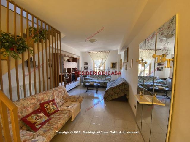 Casa in vendita a Montalbano Elicona, Sicilia