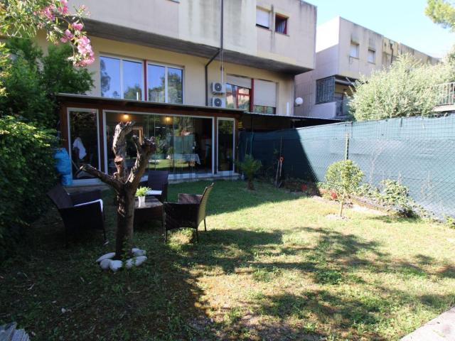 Casa in vendita a Ponte Rosso, Marche