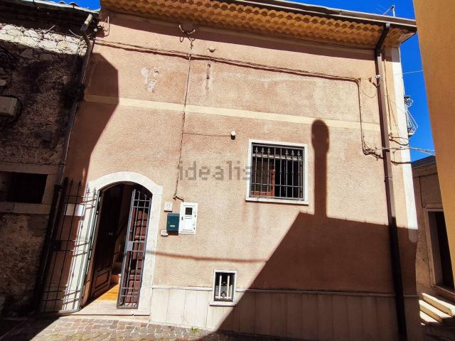 Casa in vendita a Nusco, Campania
