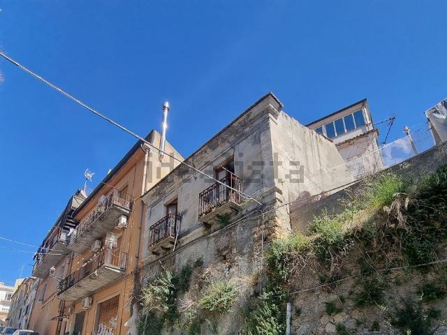 Casa in vendita a Siano, Calabria