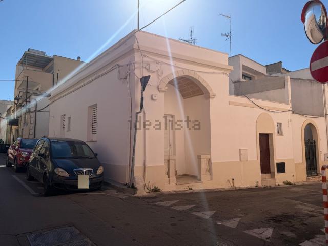 Casa in vendita a Casarano, Lecce