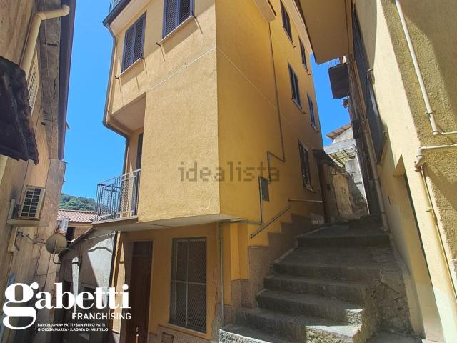 Casa in vendita a San Piero Patti, Sicilia