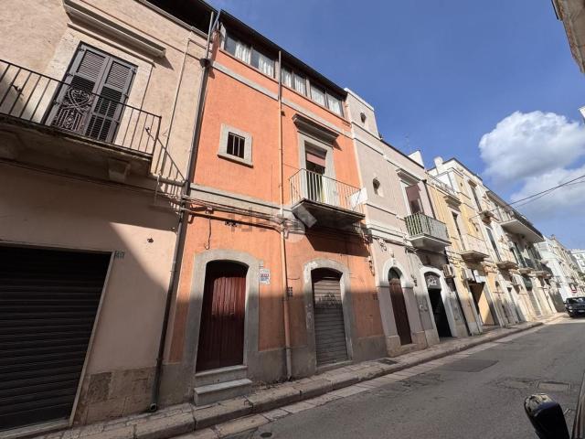 Casa in vendita a Puglia, Bari