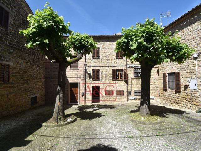 Casa in vendita a Marche, Macerata