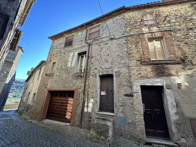 Casa in vendita a Cappuccini, Ficulle