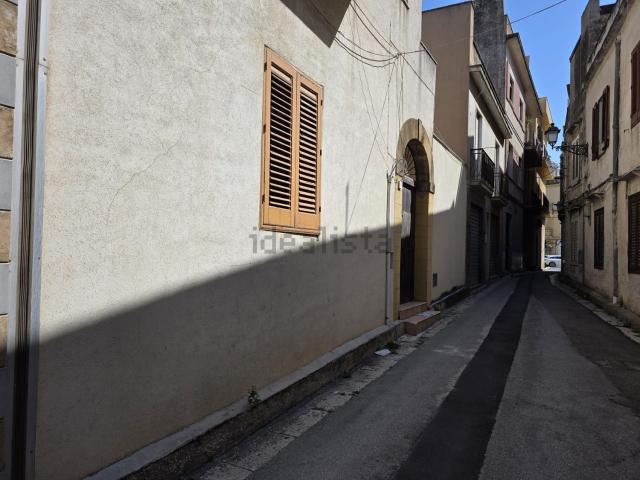Casa in vendita a Quartiere San Niccolò, Castelvetrano