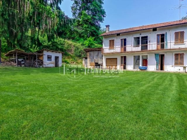 Casa in vendita a Santo Stefano, Borgomanero