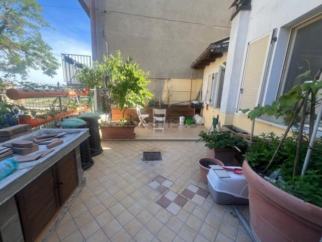 Casa in vendita a Lugagnano Val D'arda, Reggio Emilia