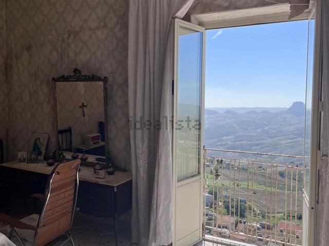 Casa in vendita a Mussomeli, Sicilia