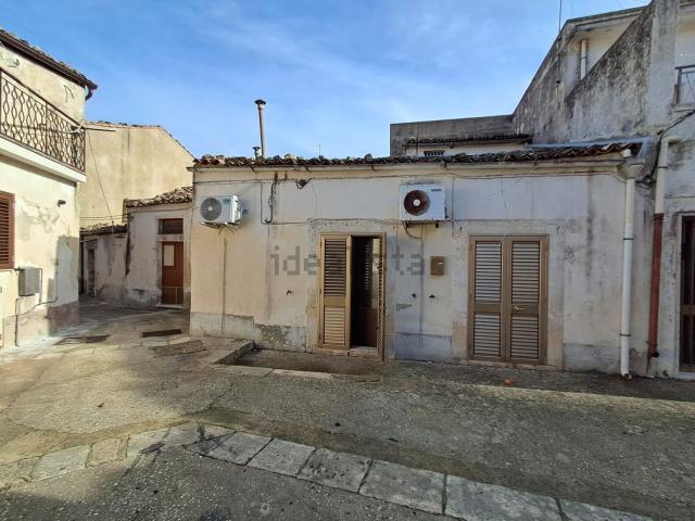 Casa in vendita a Palazzolo Acreide, Sicilia