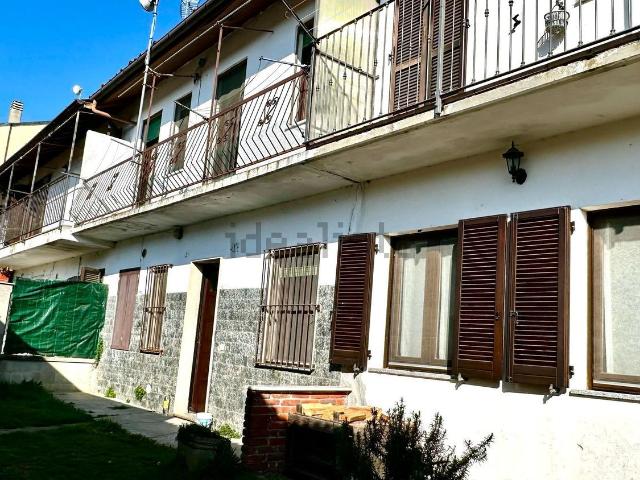Casa in vendita a Robbio, Lombardia