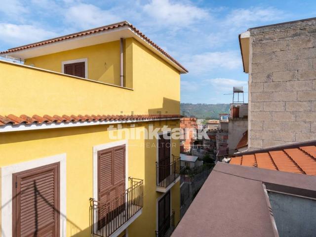 Casa in vendita a Bronte, Sicilia