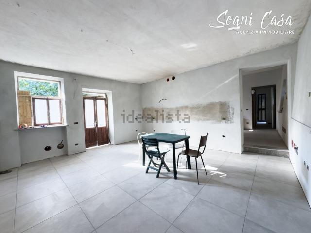 Casa in vendita a Piemonte, Novara