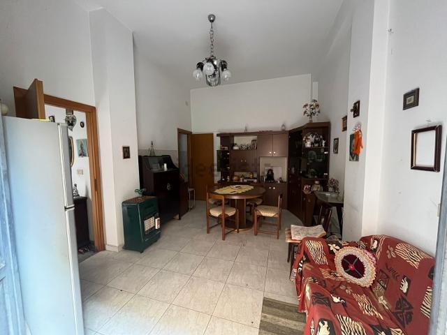 Casa in vendita a Carlentini, Siracusa
