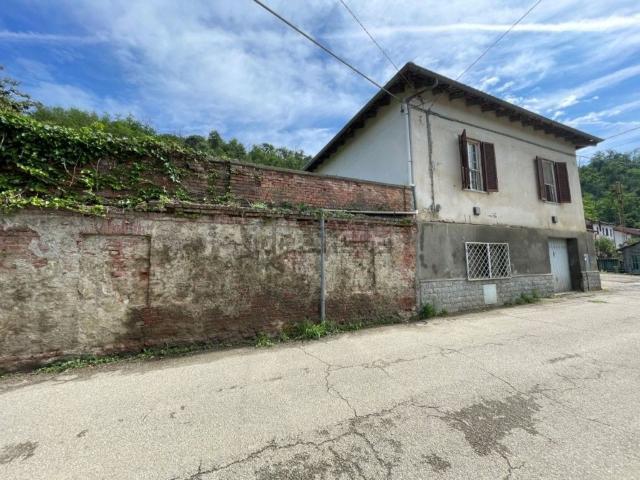 Casa in vendita a Piemonte, Asti