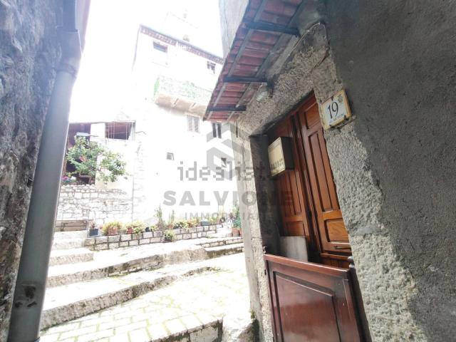 Casa in vendita a Cusano Mutri, Campania