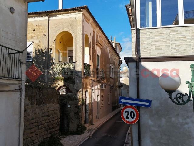 Casa in vendita a Airola, Campania
