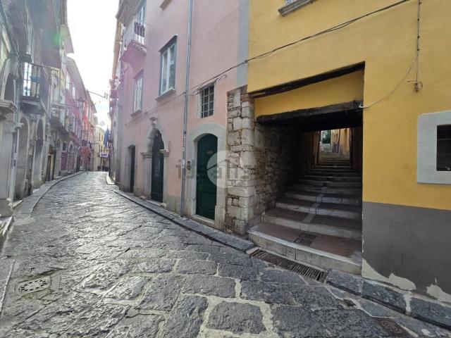 Casa in vendita a Centro Storico, Campobasso