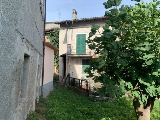 Casa in vendita a Spessa, Piemonte