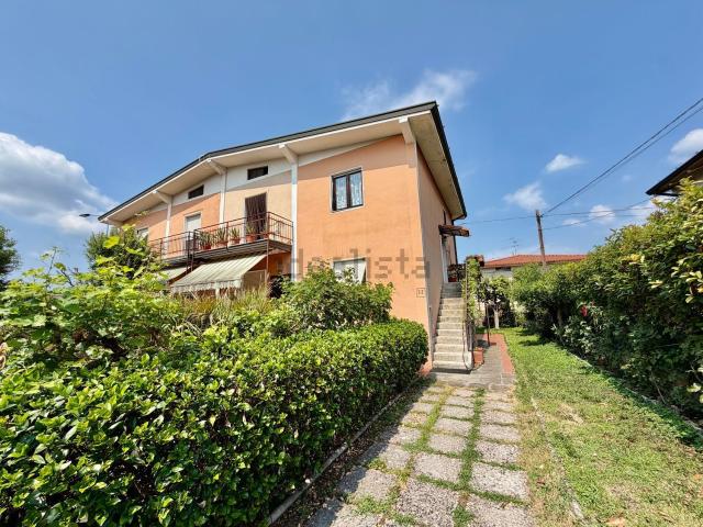 Casa in vendita a Zona Ovest, Brescia