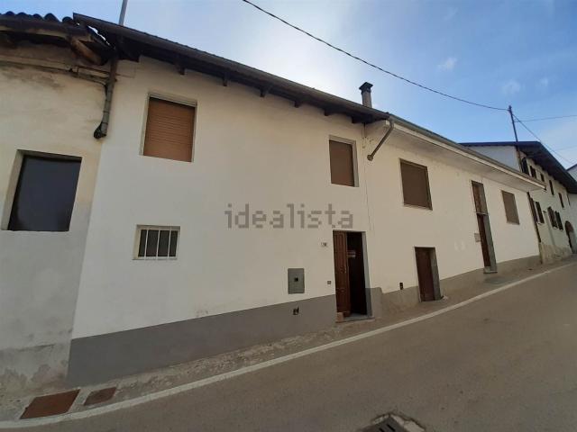 Casa in vendita a Piemonte, Asti