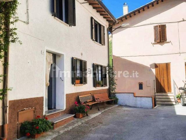Casa in vendita a Schio, Veneto