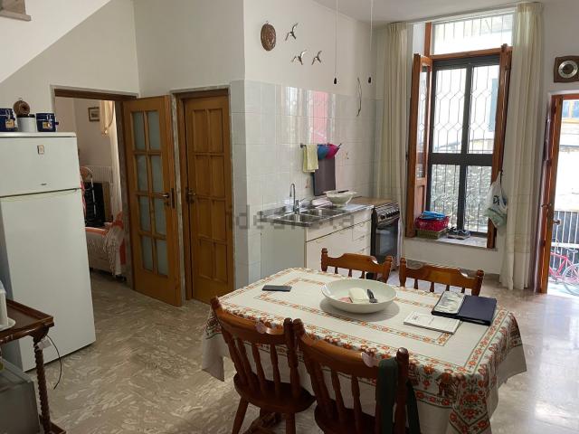 Casa in vendita a Puglia, Bari