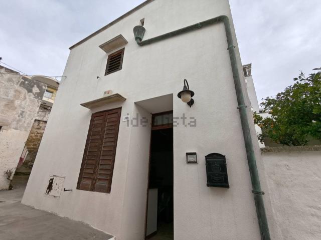 Casa in vendita a Puglia, Lecce