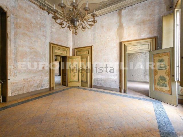 Casa in vendita a Zona Centro, Brescia