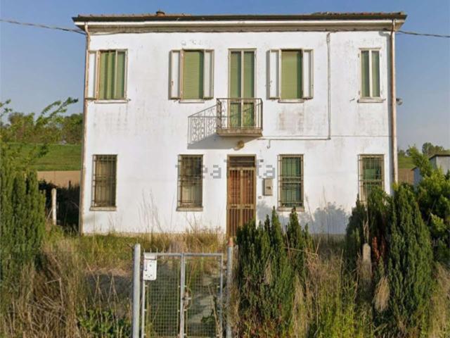 Casa in vendita a Unione Terre e Fiumi, Reggio Emilia