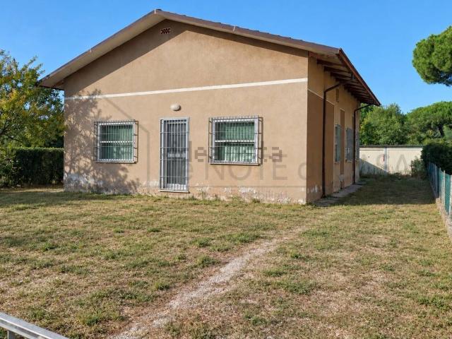 Casa in vendita a Pinarella di Cervia, Cervia