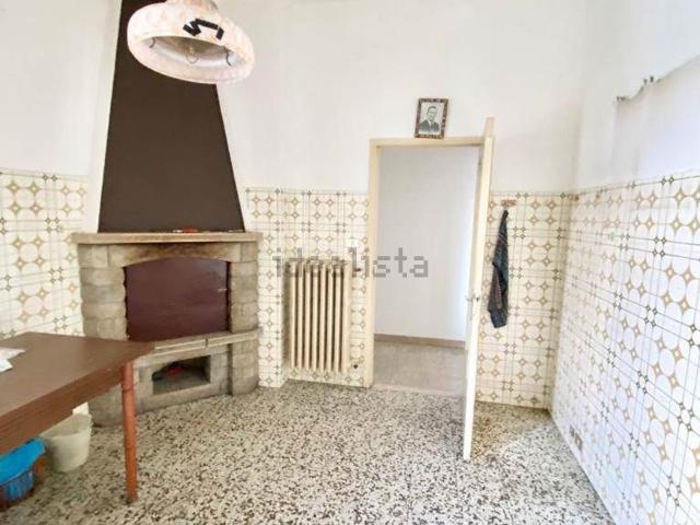 Casa in vendita a Tufo, Marche