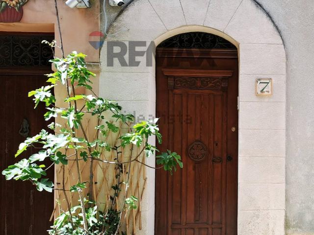 Casa in vendita a Gratteri, Sicilia