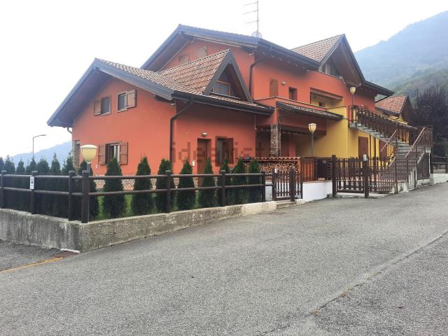 Casa in vendita a Roncola, Lombardia
