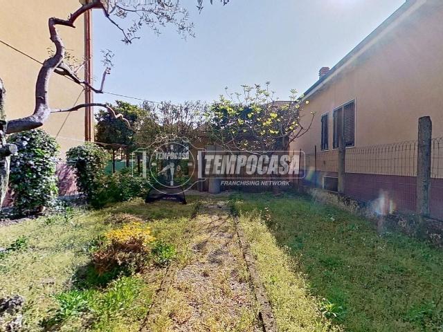 Casa in vendita a Brugherio, Lombardia
