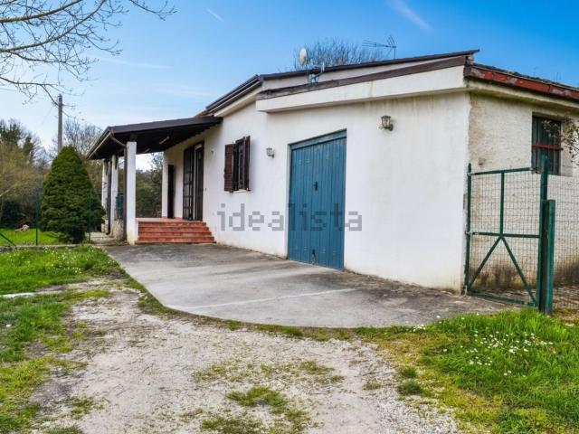 Casa in vendita a Ferentino, Lazio