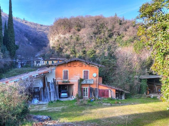 Casa in vendita a Comunità Montana Parco Alto Garda bresciano, Salò