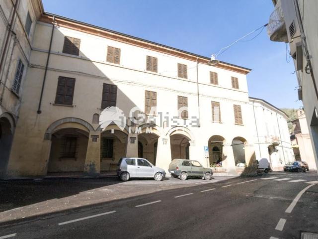 Casa in vendita a Unione della Romagna Faentina, Brisighella