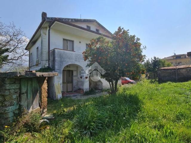 Casa in vendita a Sant'agata De' Goti, Campania