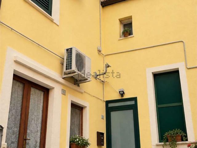 Casa in vendita a Torino di Sangro, Chieti