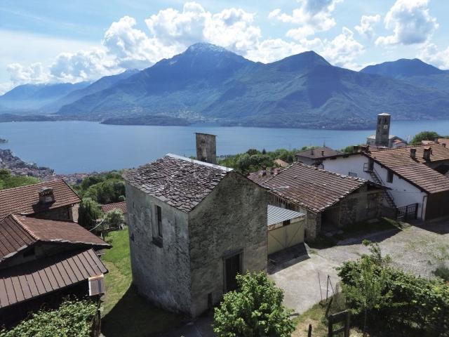 Casa in vendita a Gravedona ed Uniti, Gravedona
