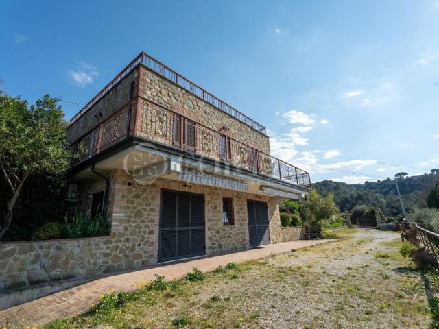 Casa in vendita a Torgiano, Perugia