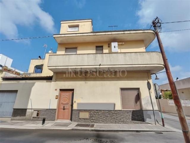 Casa in vendita a Puglia, Brindisi