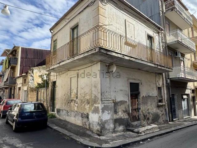 Casa in vendita a Scordia, Sicilia
